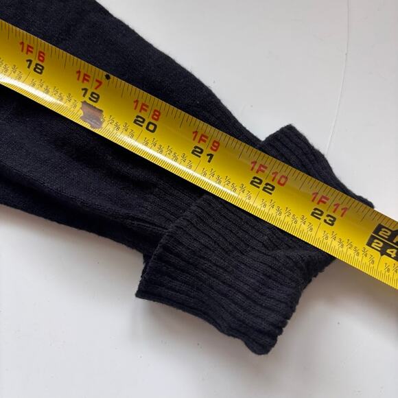 Hello Kitty Sz S Lightweight Graphic Print Sweater Striped Back Cuffed Sleeves - Picture 10 of 12